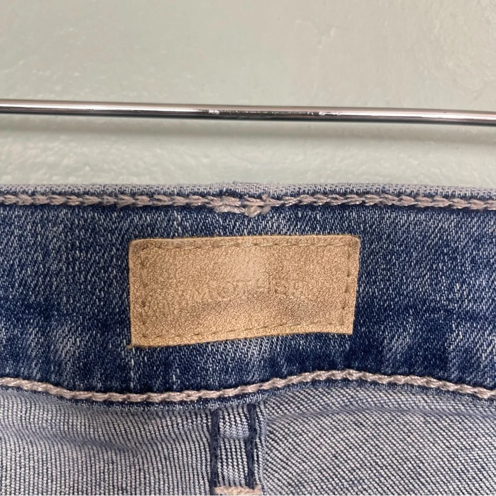 Mother The Weekender Fray Wash I Wet My Plants Blue Size 33 Distressed‎ Hem